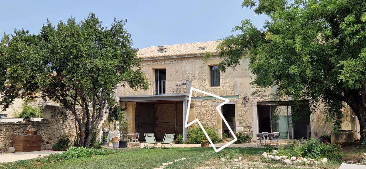 Appartement Dans Un Mas Provencal Renove Saint-Hilaire-d'Ozilhan Ngoại thất bức ảnh