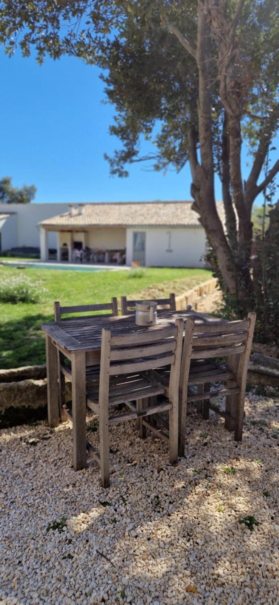 Appartement Dans Un Mas Provencal Renove Saint-Hilaire-d'Ozilhan Ngoại thất bức ảnh