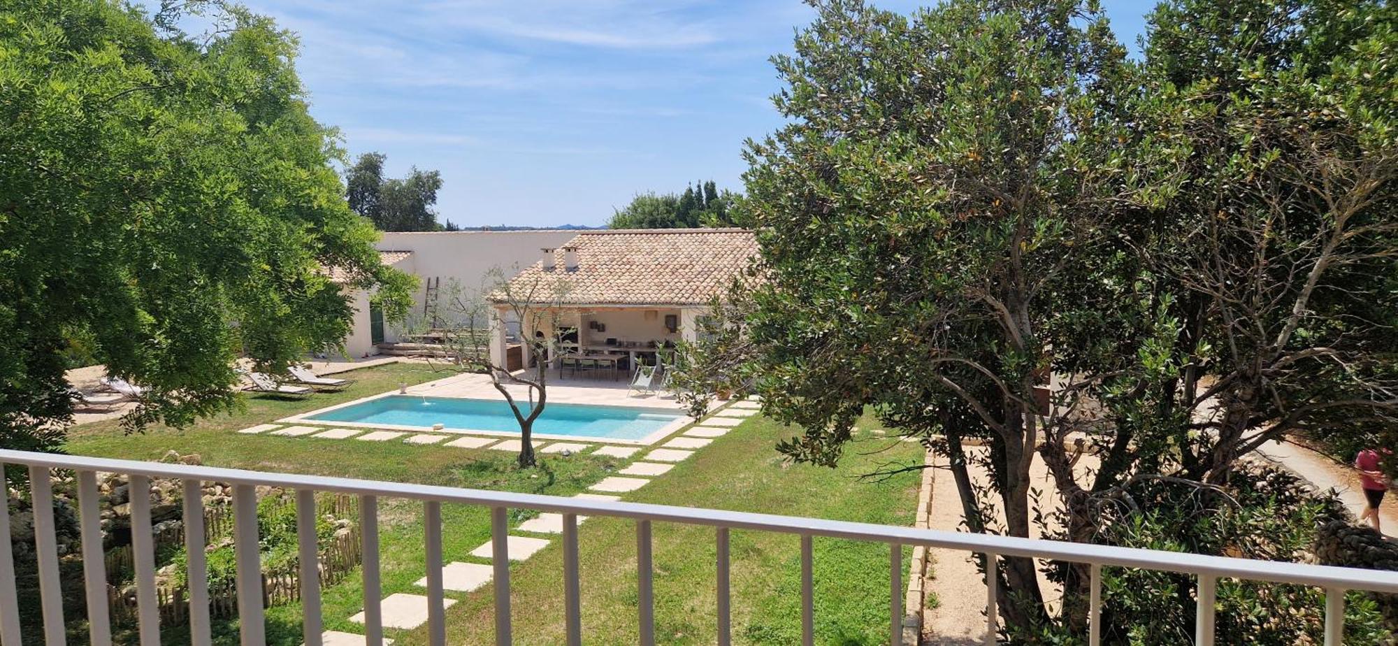 Appartement Dans Un Mas Provencal Renove Saint-Hilaire-d'Ozilhan Ngoại thất bức ảnh